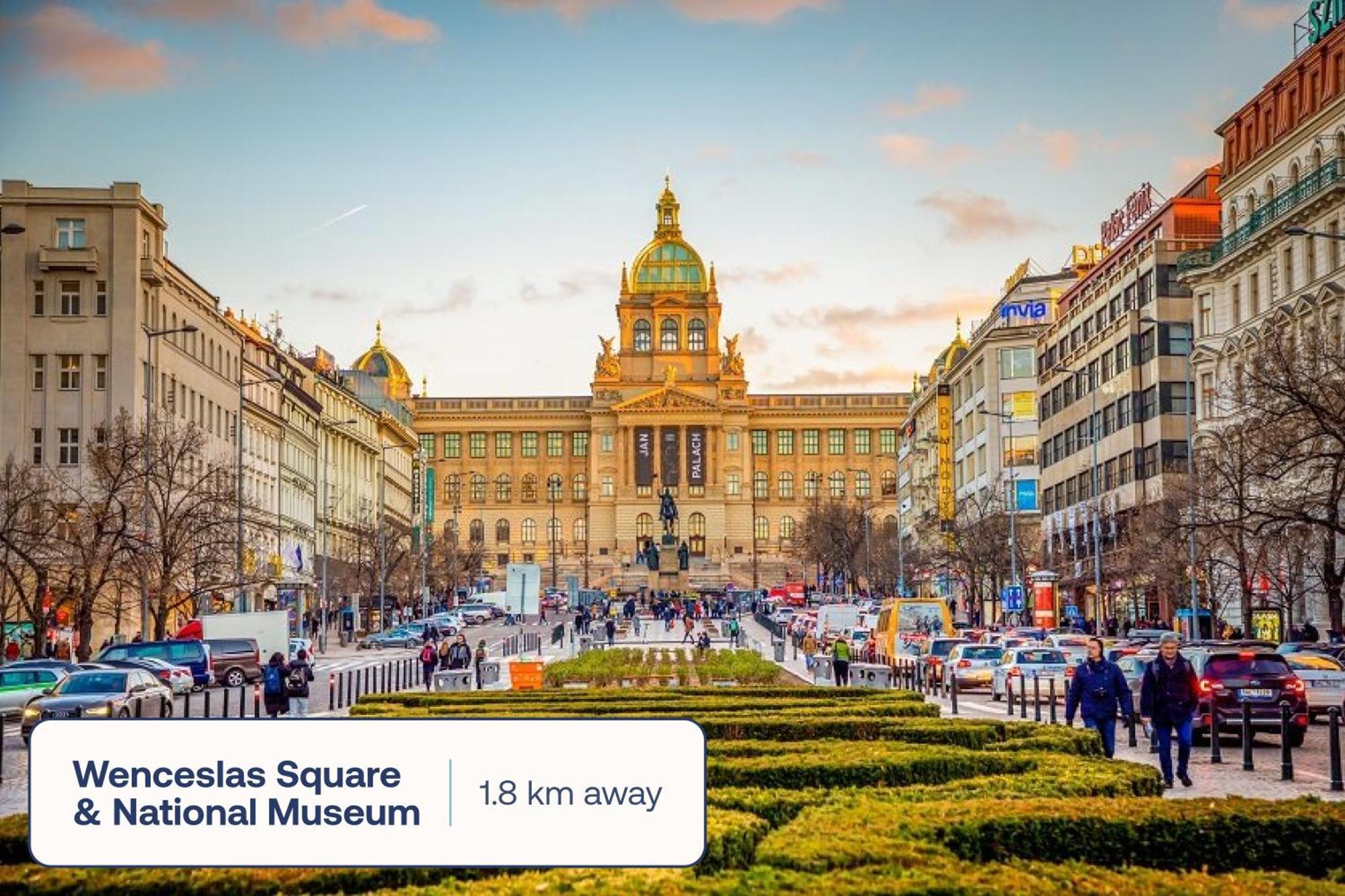 Turnkey I Karlin Square Apartments Praga Exterior foto